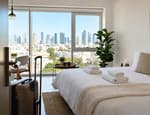 משכירים דירה ב-Airbnb? זה עסק לכל דבר: המס בשיעור שולי, הפטור לא חל, והרגולציה מתהדקת