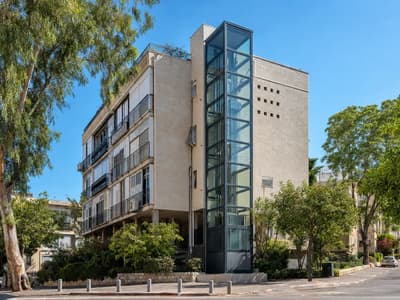 רוצים מעלית בבניין ותיק? מספיקים שני שלישים מבעלי הדירות, וזו חלוקת העלויות שקובע החוק